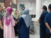 Kepastian Layanan : BPJS Kesehatan Supervisi Penerapan Sistem Antrian Online di Faskes