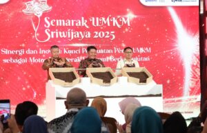 Ketua TP PKK Palembang Menghadiri Gelaran Semarak UMKM Sriwijaya 2025